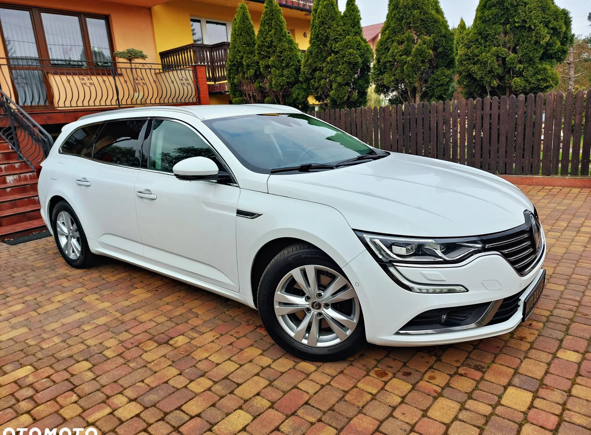 Renault Talisman cena 69900 przebieg: 166000, rok produkcji 2019 z Zawiercie małe 781